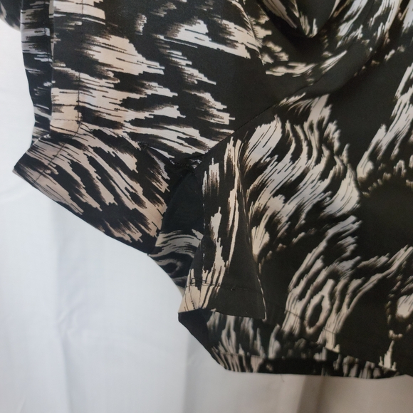 Deb Shorts - Picture 3 of 6